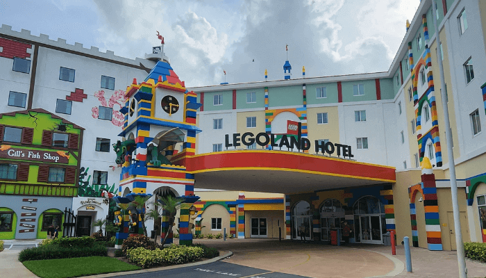 Shopping and Stores, LEGOLAND Florida Resorts
